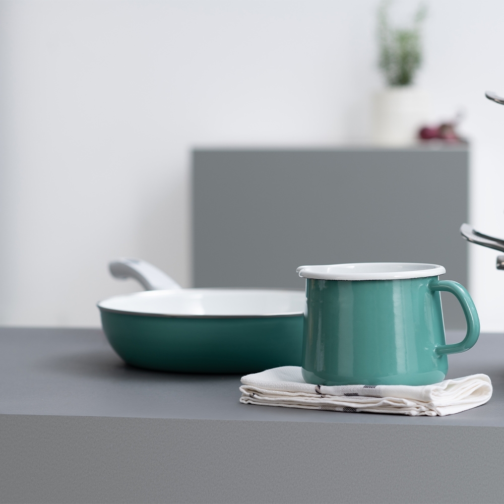 Riess NOUVELLE - Nature Green Medium - Emaille Pfanne