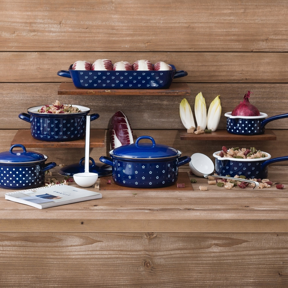 COUNTRY - Dirndl - Stielkasserolle mit großem Ausguß COUNTRY - Dirndl - Stielkasserolle mit großem Ausguß