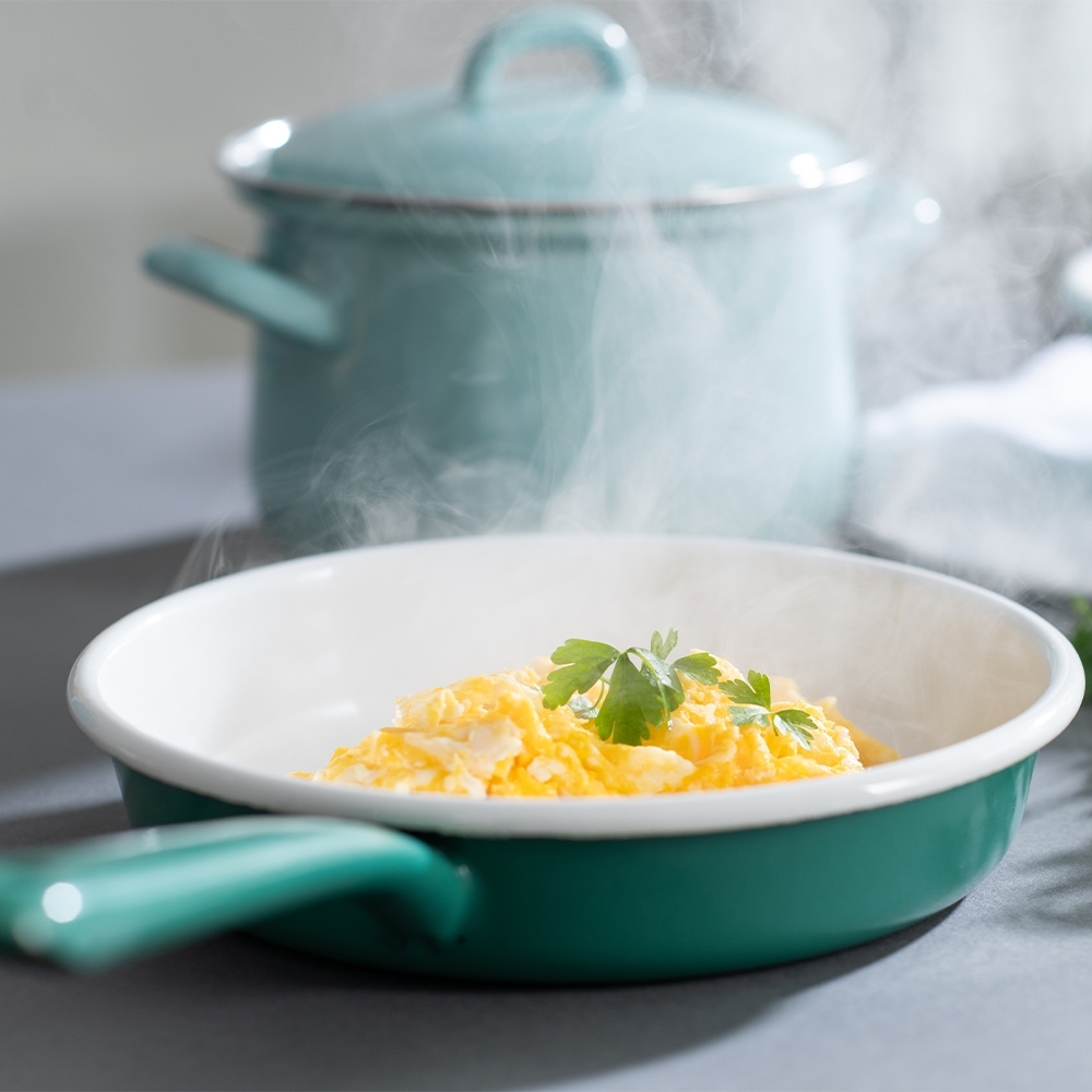 Riess CLASSIC - Nature Green - Kasserolle mit Deckel Riess CLASSIC - Nature Green - Kasserolle mit Deckel