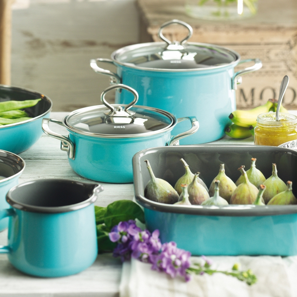 Riess NOUVELLE - Kristallblau - Kasserolle mit Glasdeckel Riess NOUVELLE - Kristallblau - Kasserolle mit Glasdeckel